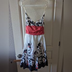 Max Studio Sleeveless Dress White with Red & Black Floral Pattern Size Large